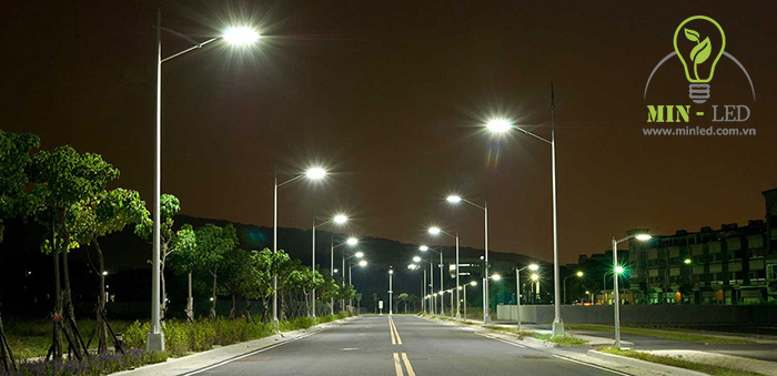 Đèn đường LED Rạng Đông luôn đảm bảo ánh sáng rõ ràng chân thực -1