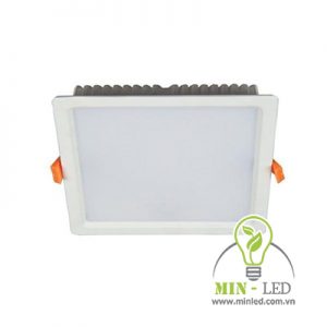 Đèn LED âm trần vuông ELV VL18-160-VMA